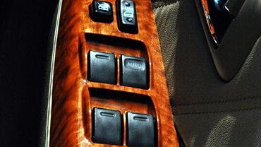 Fortuner [2009-2012] Interior Image, Fortuner [2009-2012] Photos in ...