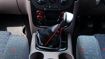 Mahindra Scorpio [2006-2009] Interior