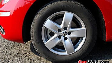 Volkswagen Beetle [2008-2014] Wheels-Tyres