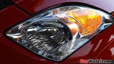 Maruti Suzuki Swift  [2010-2011] Headlamps