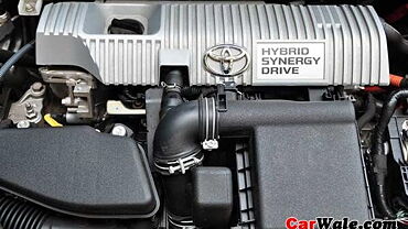 Discontinued Toyota Prius 2009 Engine Bay