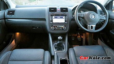 Discontinued Volkswagen Jetta 2008 Dashboard