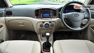 Hyundai Verna Transform [2010-2011] Dashboard