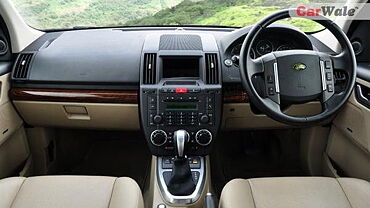 Land Rover Freelander 2 Dashboard