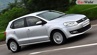 Volkswagen Polo [2012-2014] Left Front Three Quarter