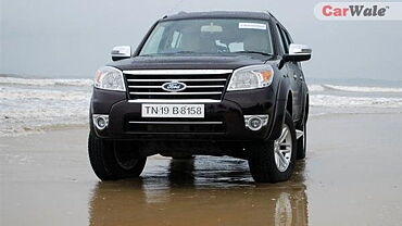 Ford Endeavour [2009-2014] Front View