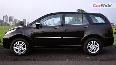 Discontinued Tata Aria 2010 Left Side View