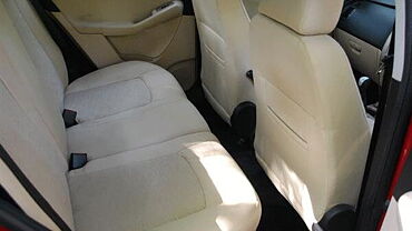 Tata Indica Vista [2012-2014] Rear Seat Space