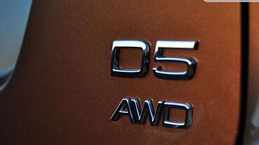 Discontinued Volvo XC60 2013 Exterior