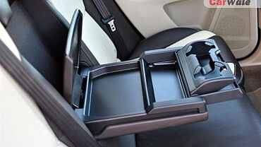 Discontinued Volvo XC60 2013 Interior