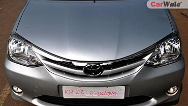 Toyota Etios [2010-2013] Headlamps