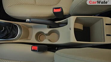 Discontinued Hyundai Verna 2011 Interior