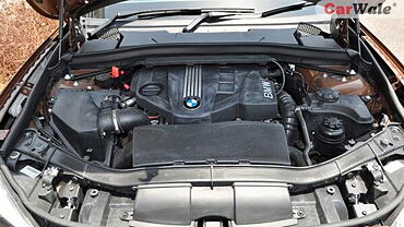 BMW X1 [2010-2012] Engine Bay