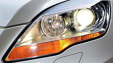 Mercedes-Benz R-Class Headlamps
