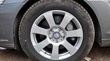 Discontinued Mercedes-Benz S-Class 2010 Wheels-Tyres