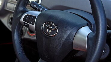 Toyota Etios Liva [2011-2013] Steering Wheel