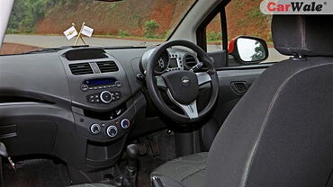 Chevrolet Beat [2009-2011] Interior