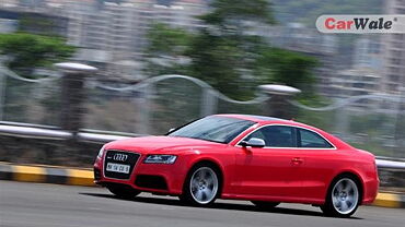 Audi RS5 [2012-2016] Driving