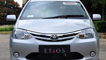 Toyota Etios [2010-2013] Front View