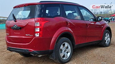 Discontinued Mahindra XUV500 2011 Left Rear Three Quarter