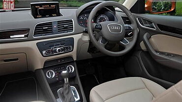 Discontinued Audi Q3 2012 Dashboard