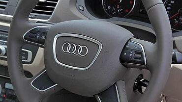 Discontinued Audi Q3 2012 Steering Wheel