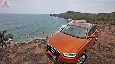 Discontinued Audi Q3 2012 Left Front Three Quarter