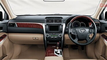 Discontinued Toyota Camry 2012 Interior