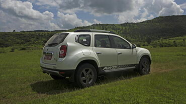 Discontinued Renault Duster 2012 Right Side
