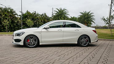 Discontinued Mercedes-Benz CLA 2015 Right Side