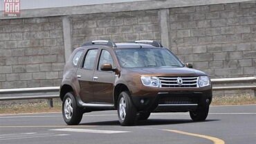 Discontinued Renault Duster 2012 Driving