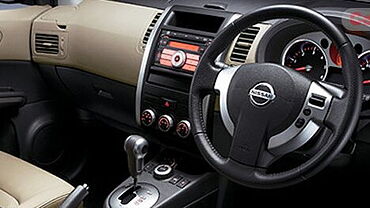 Nissan X-Trail [2009-2014] Interior