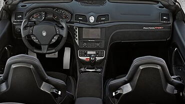 Discontinued Maserati GranCabrio 2011 Interior