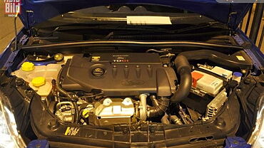 Discontinued Ford Figo 2012 Engine Bay