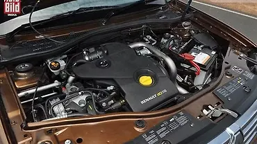 Duster [2012-2015] Engine Bay Image, Duster [2012-2015] Photos in India ...