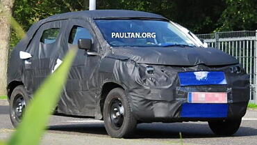 Renault's Kayou (compact XBA hatchback) spied testing in Europe