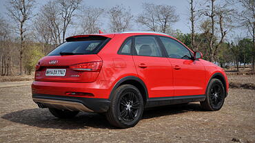 Discontinued Audi Q3 2012 Right Rear Three Quarter