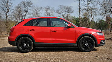 Discontinued Audi Q3 2012 Right Side