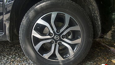 Nissan Terrano [2013-2017] Wheels-Tyres