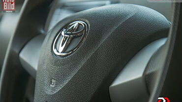Discontinued Toyota Etios Liva 2013 Exterior