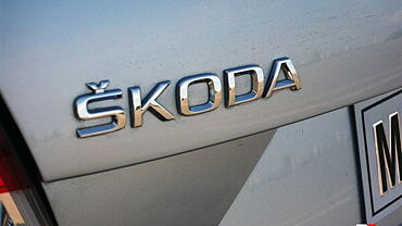 Discontinued Skoda Octavia 2013 Rear View