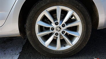 Skoda Octavia [2013-2015] Wheels-Tyres