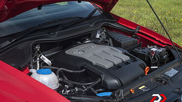 Discontinued Volkswagen Cross Polo 2013 Engine Bay