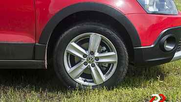 Volkswagen Cross Polo [2013-2015] Wheels-Tyres