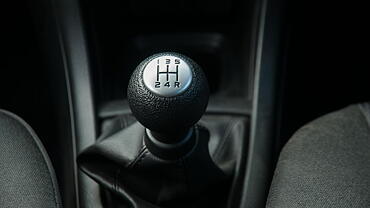 Suzuki swift deals gear stick