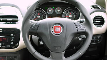 Fiat punto online steering wheel size