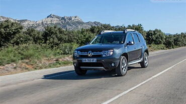 Renault Duster facelifted revealed