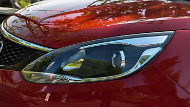 Tata Bolt Headlamps