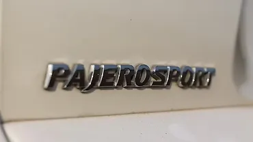 Mitsubishi Pajero Sport Mitsubishi Pajero Sport