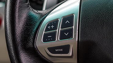 Mitsubishi Pajero Sport Steering Mounted Audio Controls